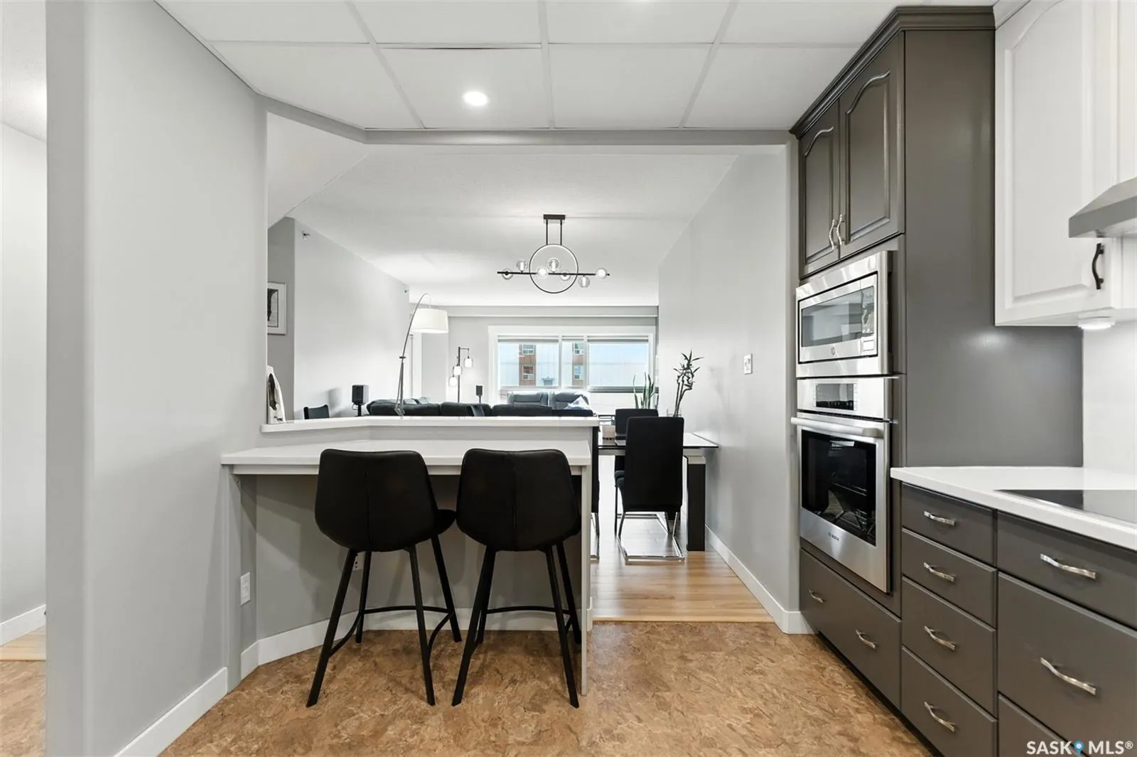 303 5th AVENUE N, #401