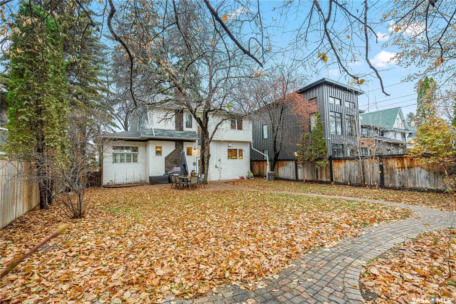 710 University DRIVE