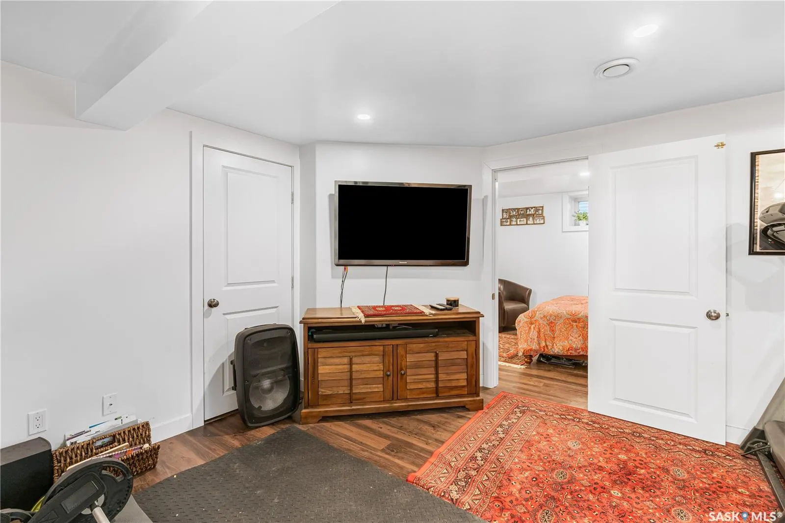 710 University DRIVE
