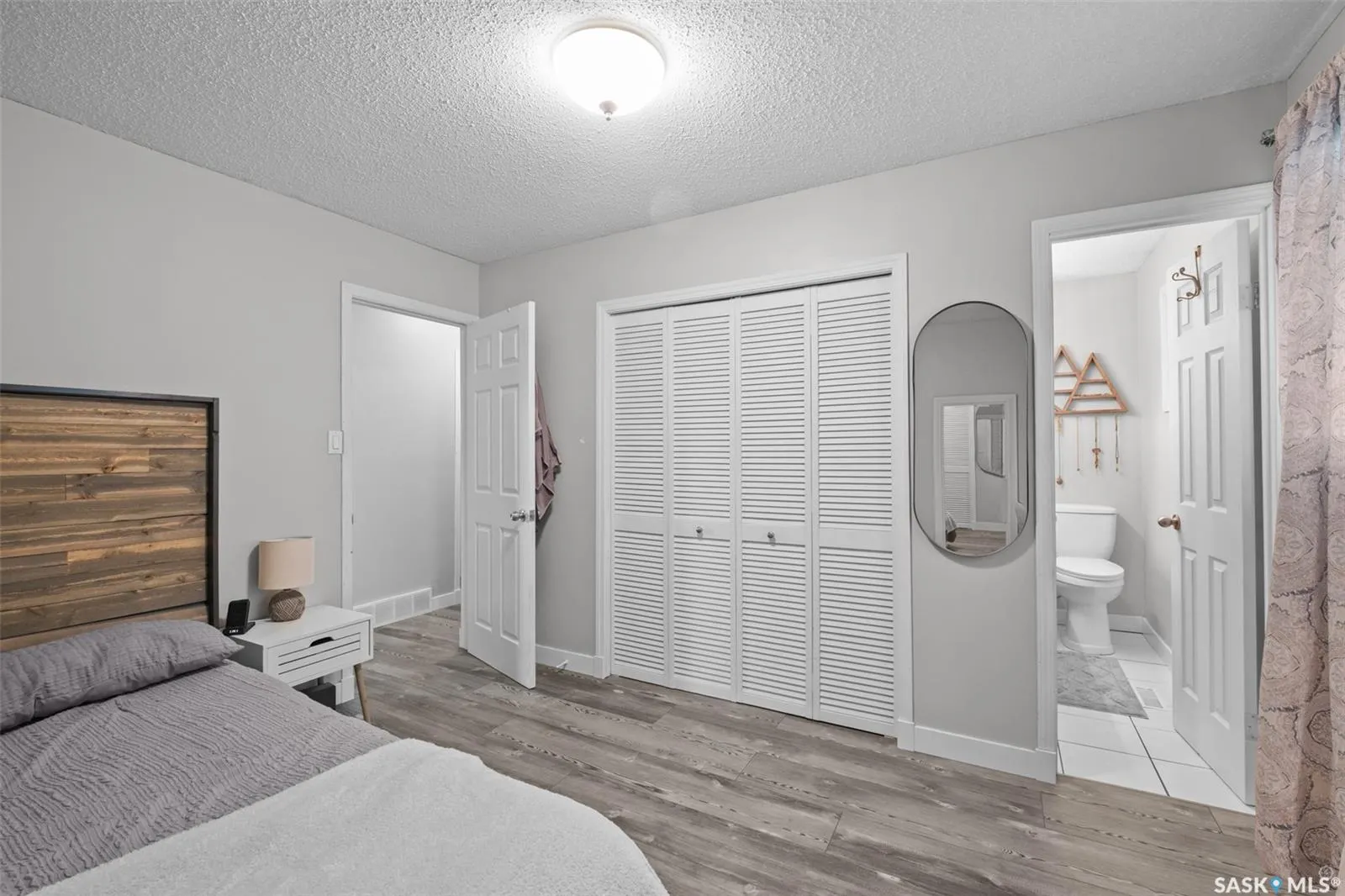 1406 Sibbald CRESCENT