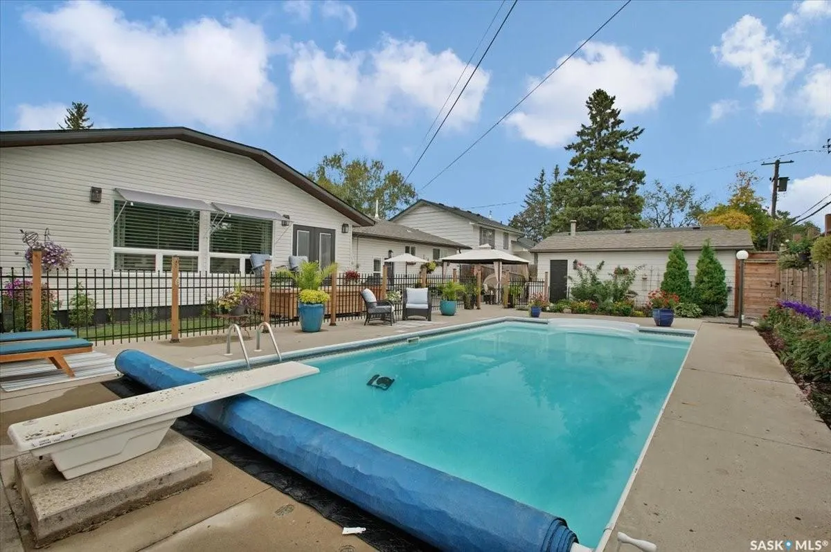 310 Willow STREET