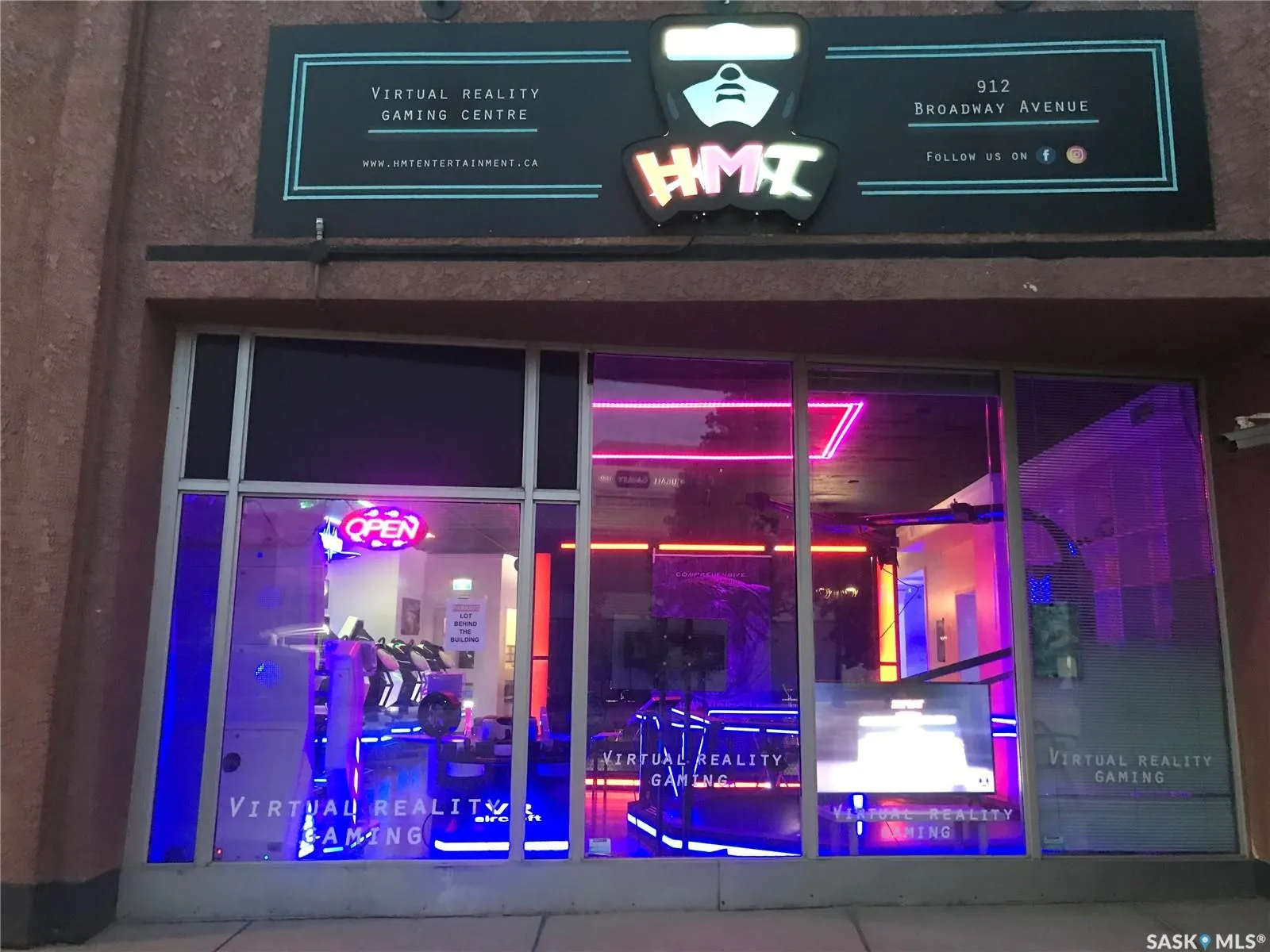 912 Broadway AVENUE