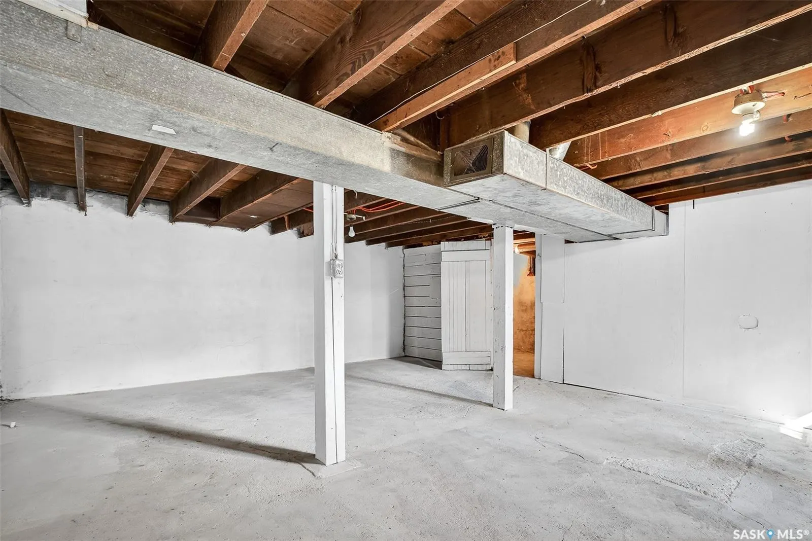 827 Elgin AVENUE