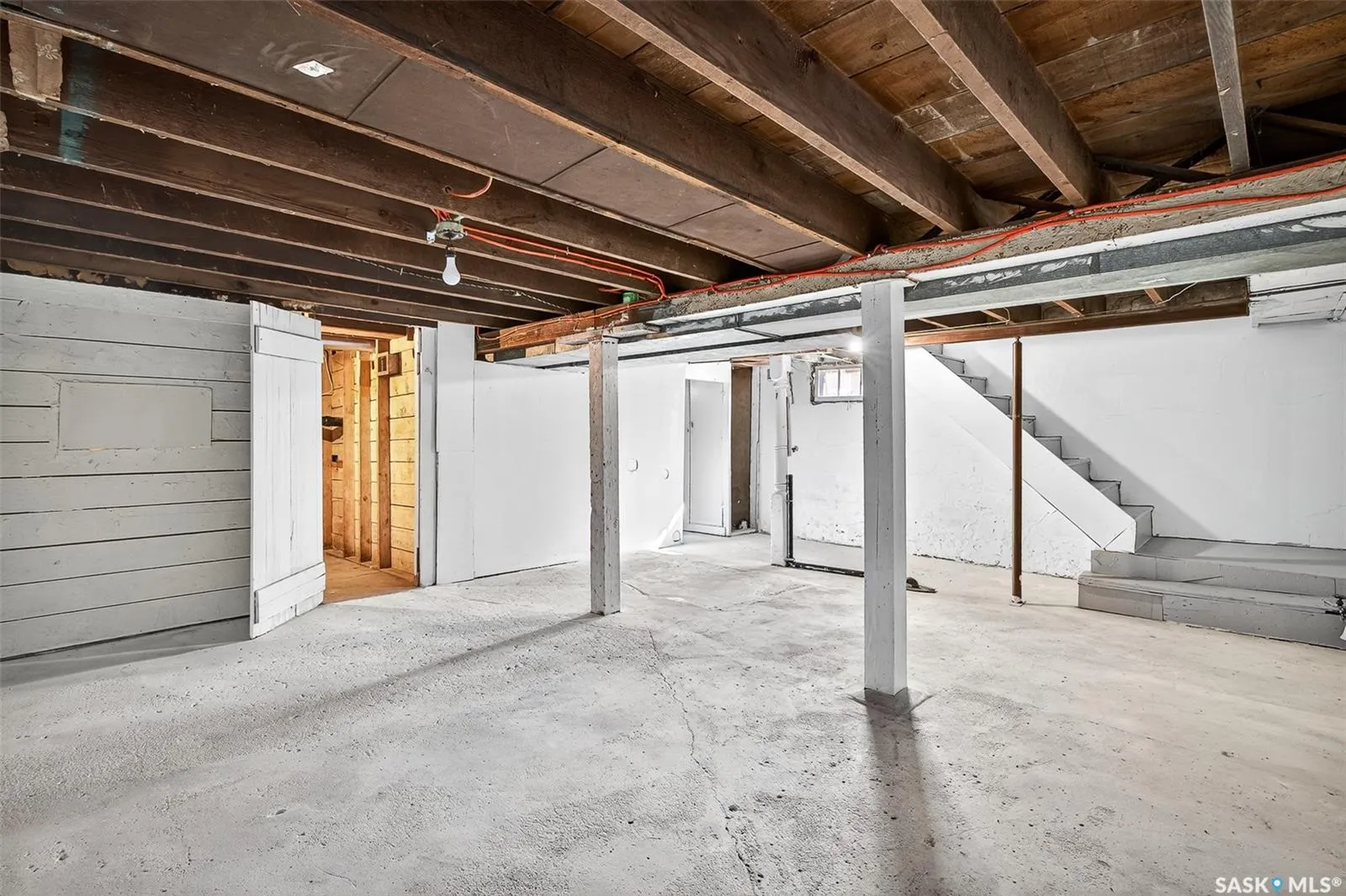 827 Elgin AVENUE