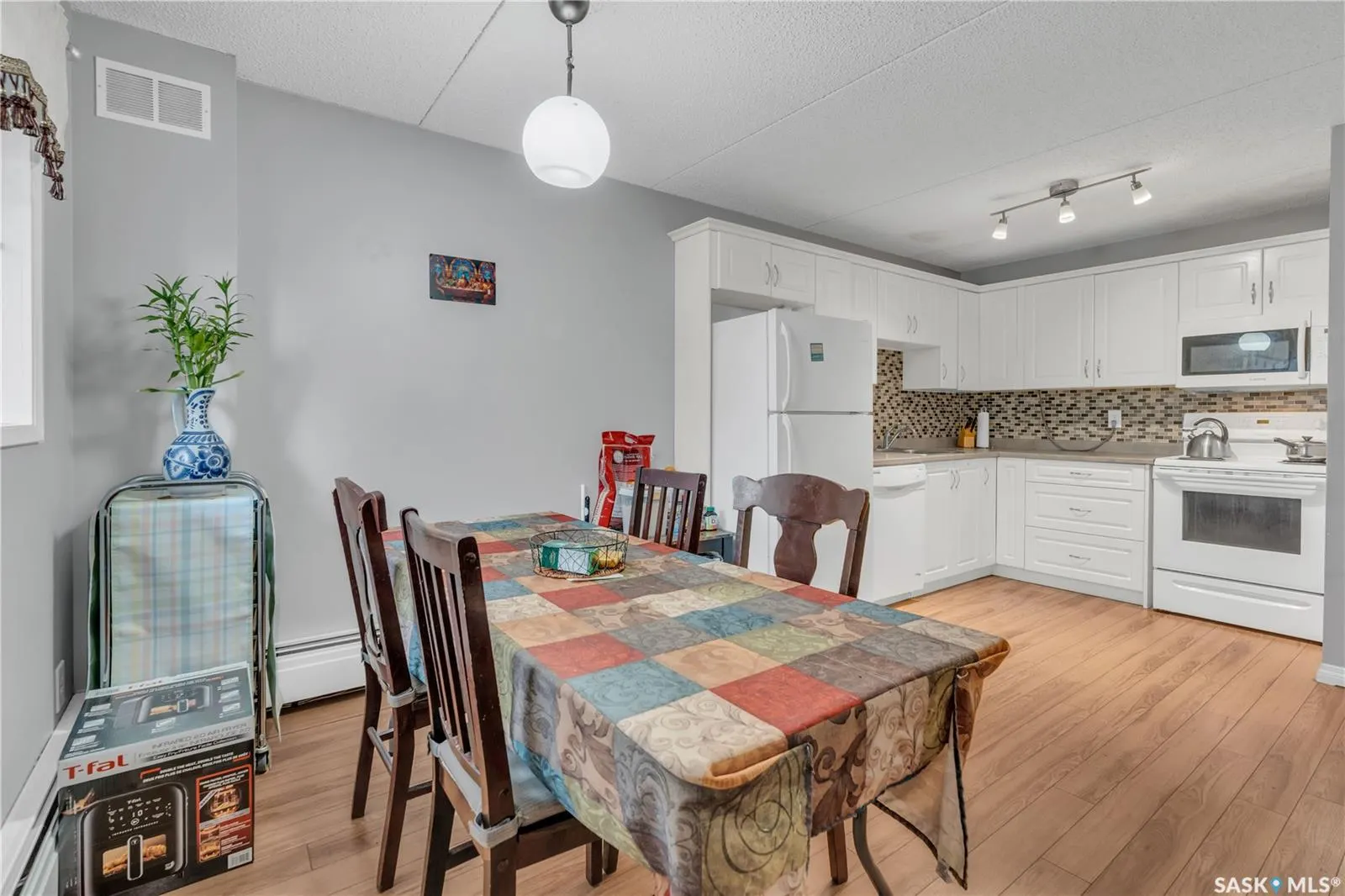 2125 Osler STREET, #101
