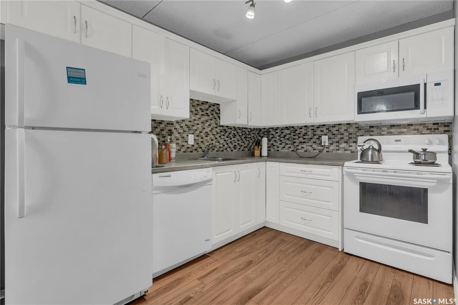 2125 Osler STREET, #101