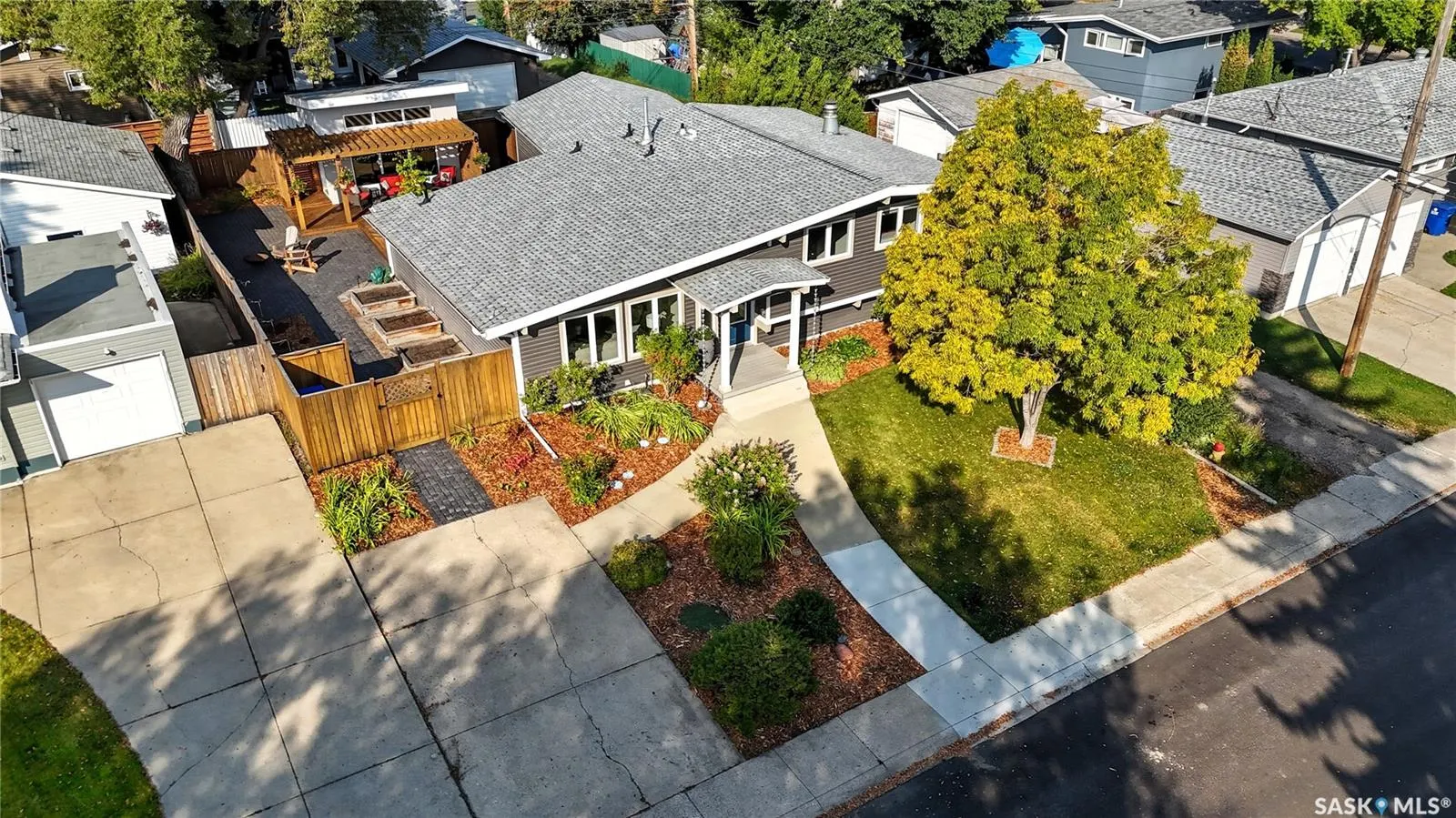 91 Lindsay DRIVE