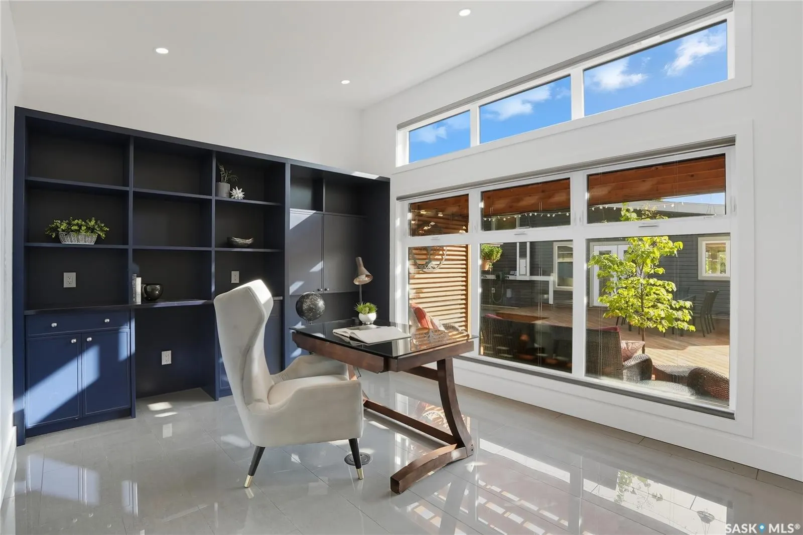 91 Lindsay DRIVE
