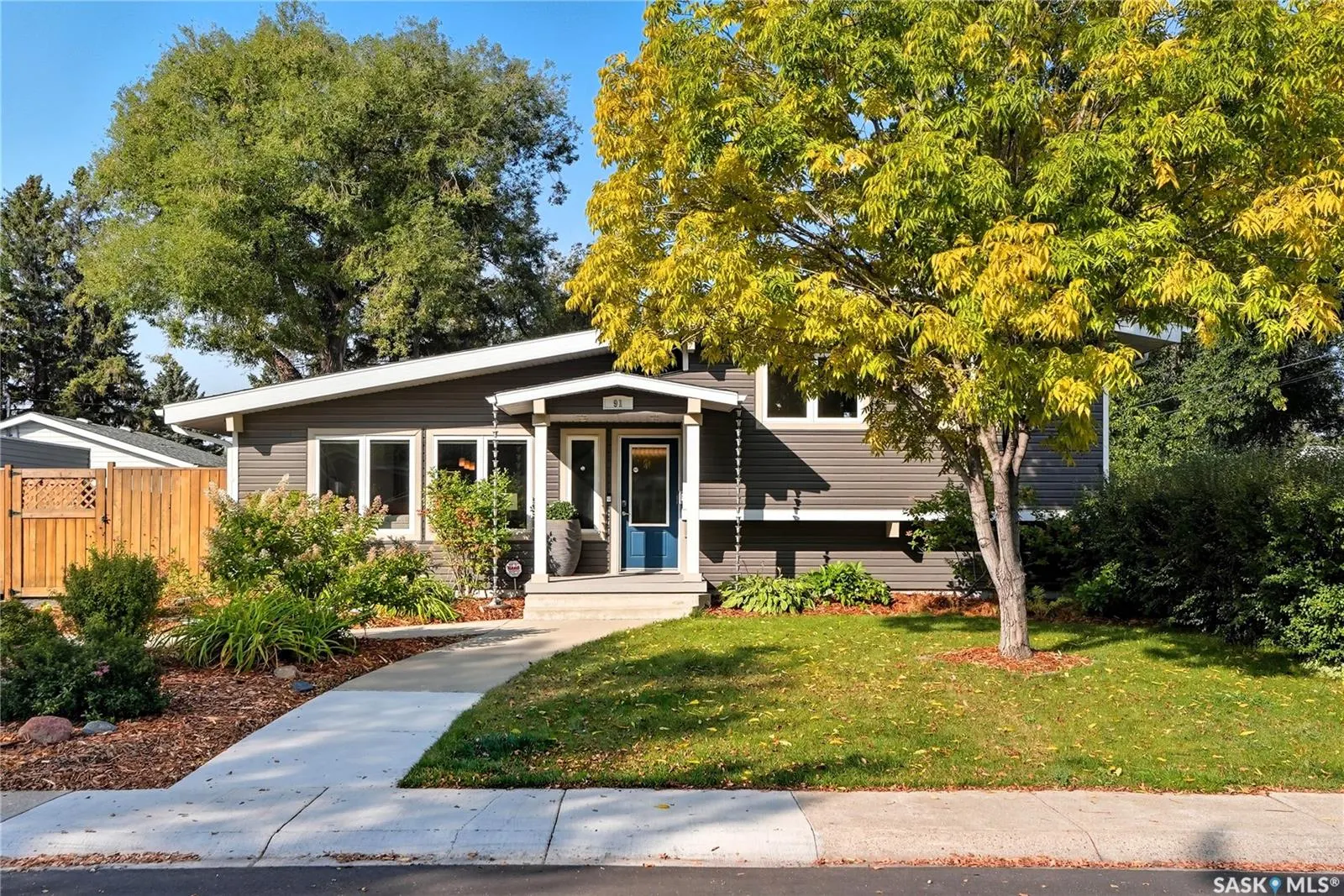 91 Lindsay DRIVE