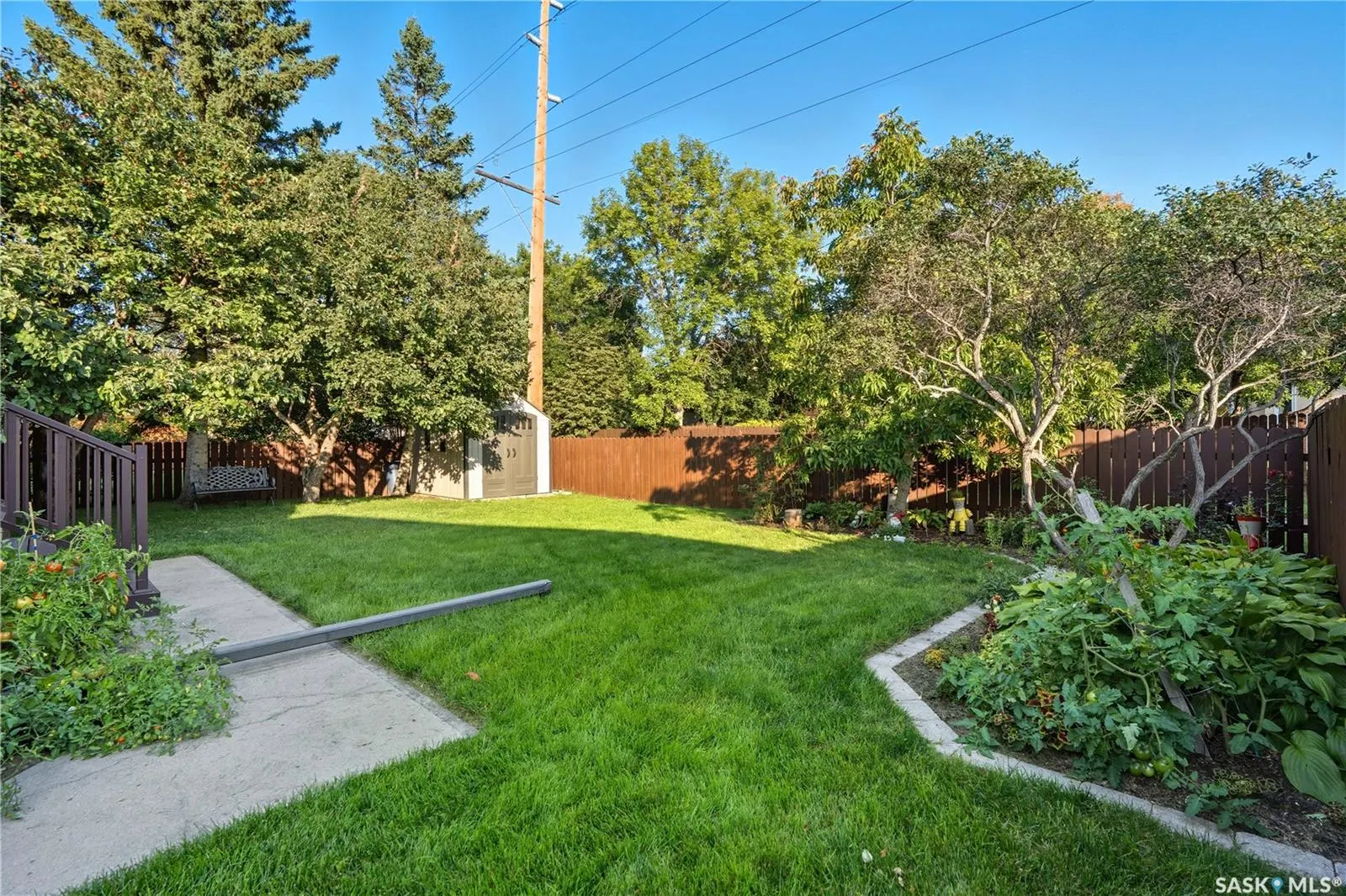 3270 MOUNTBATTEN CRESCENT