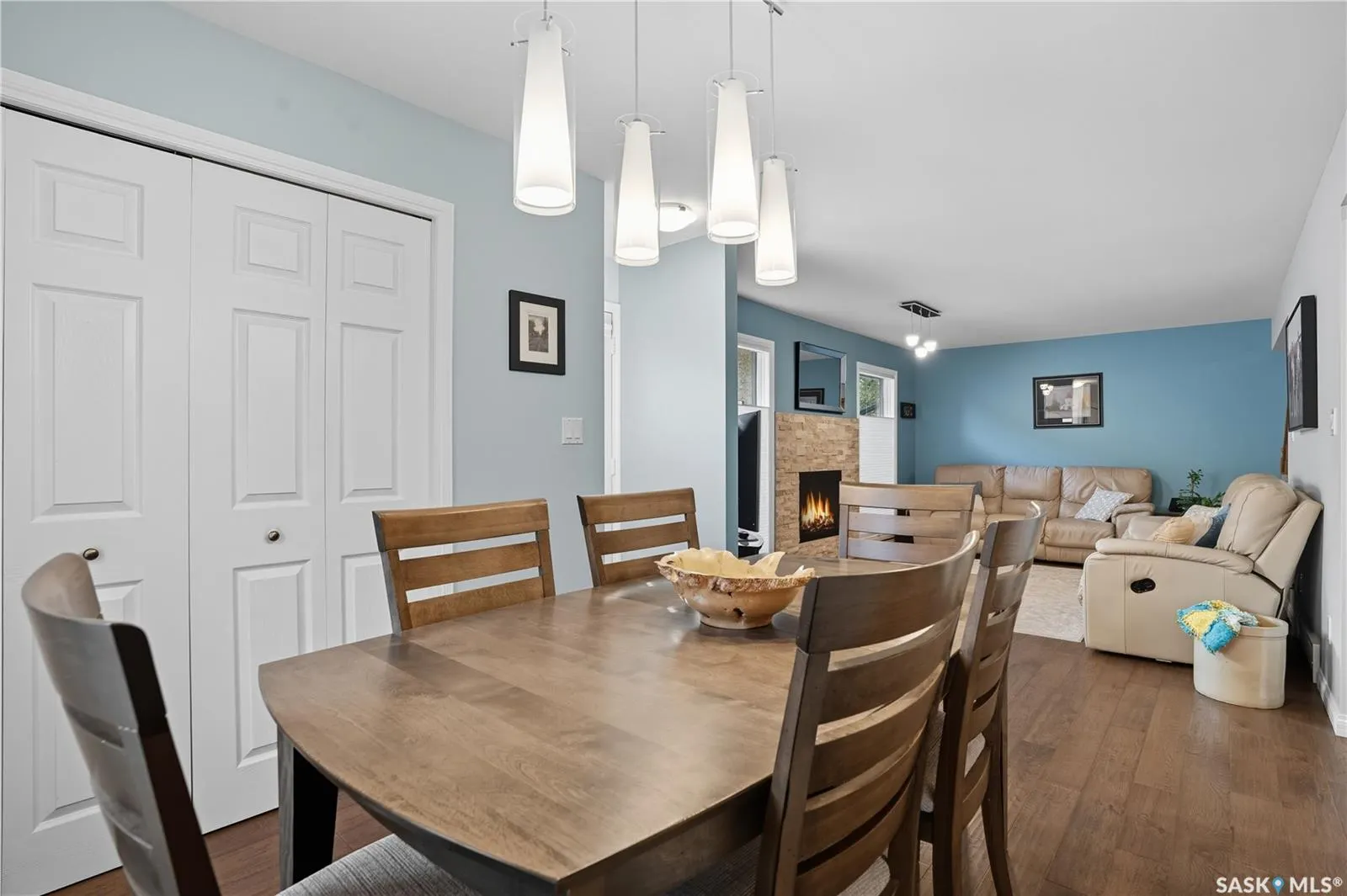 3270 MOUNTBATTEN CRESCENT