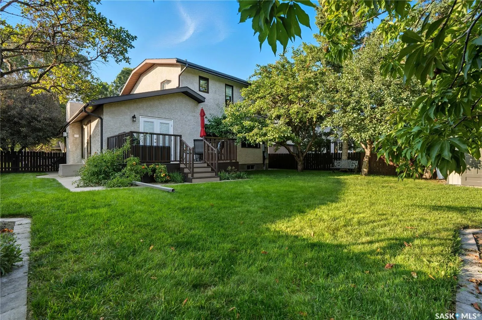 3270 MOUNTBATTEN CRESCENT