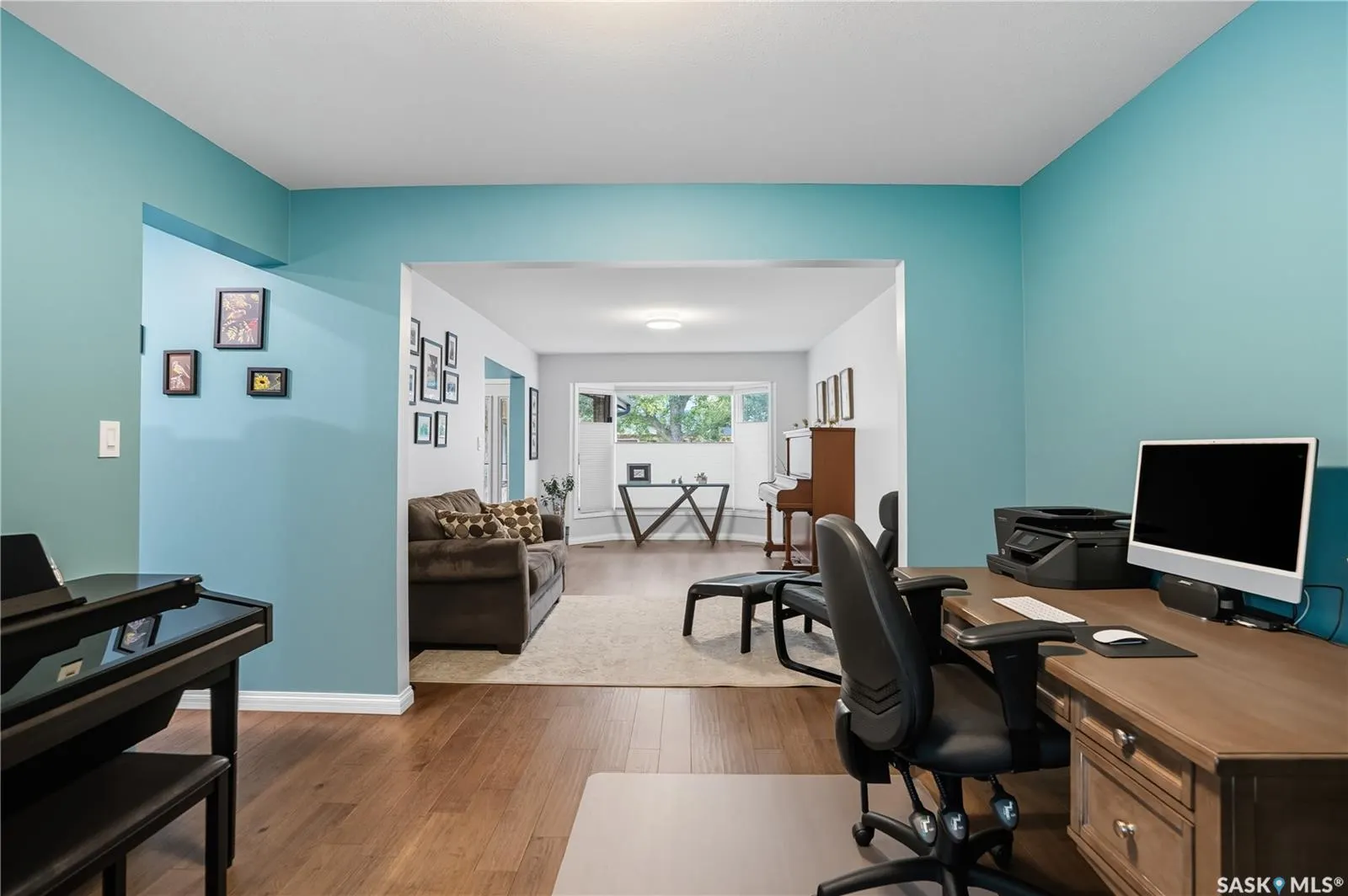 3270 MOUNTBATTEN CRESCENT