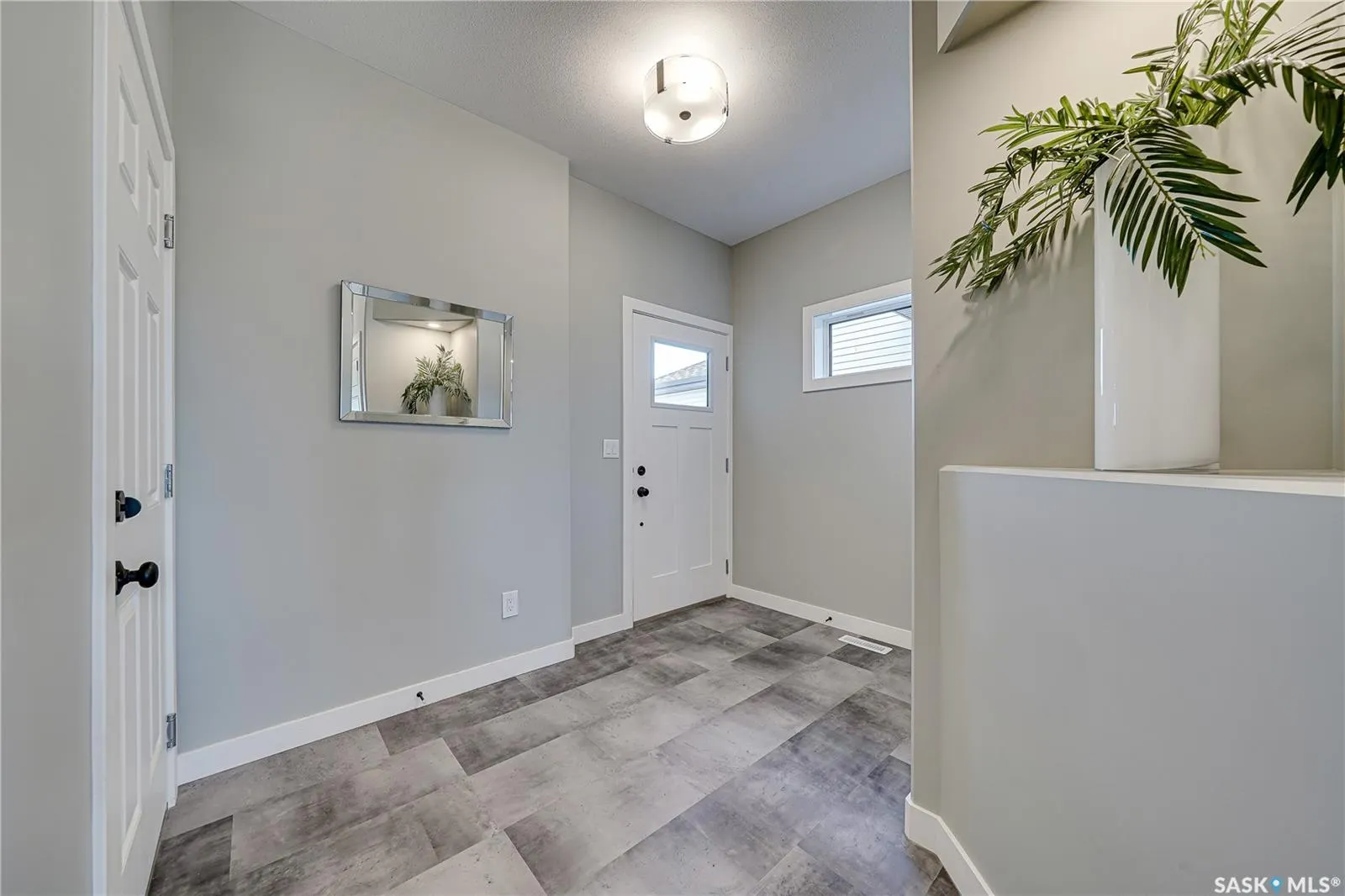 202 Antonini COURT
