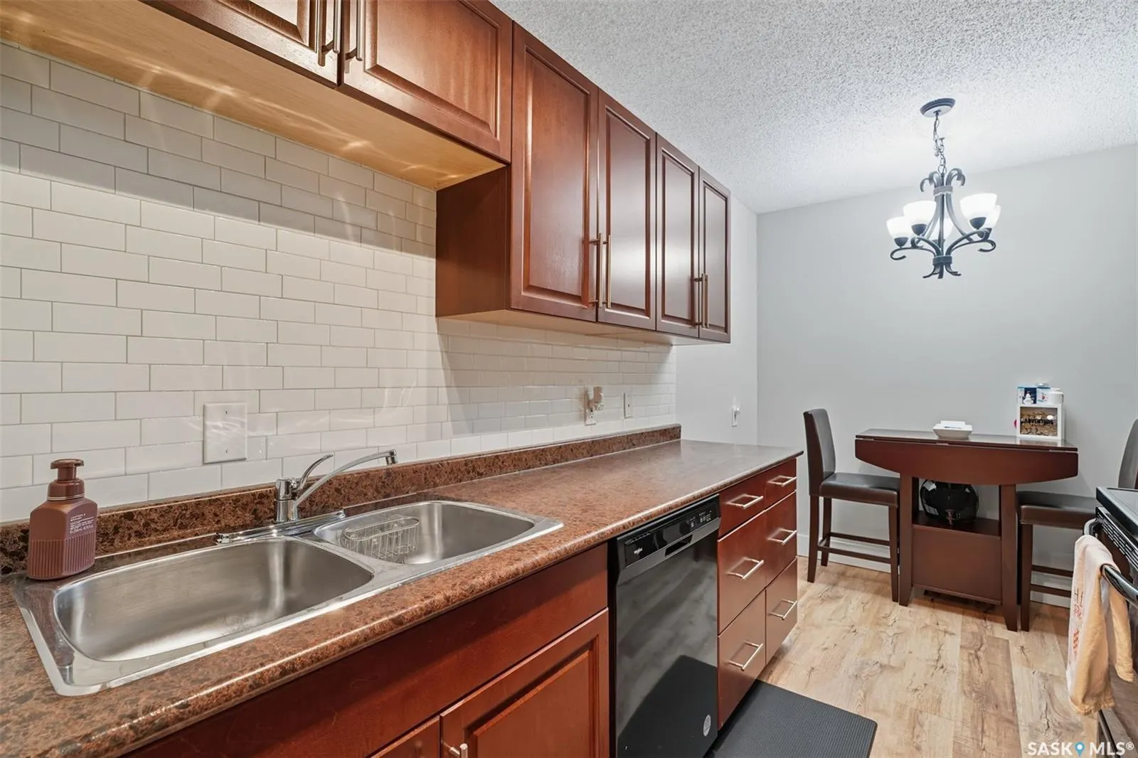 274 Pinehouse DRIVE, #3