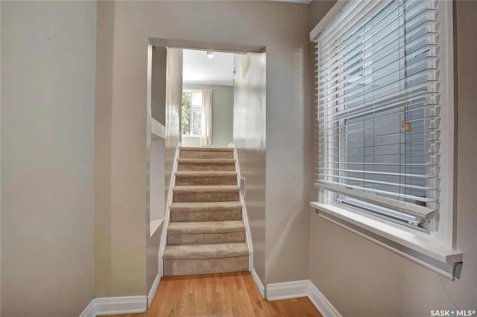 1301 Broadway AVENUE
