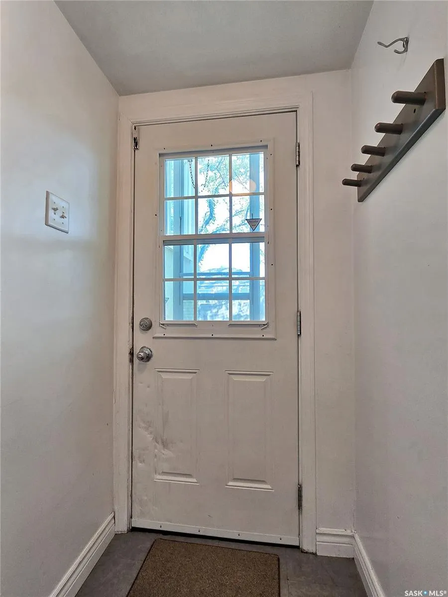 1301 Broadway AVENUE