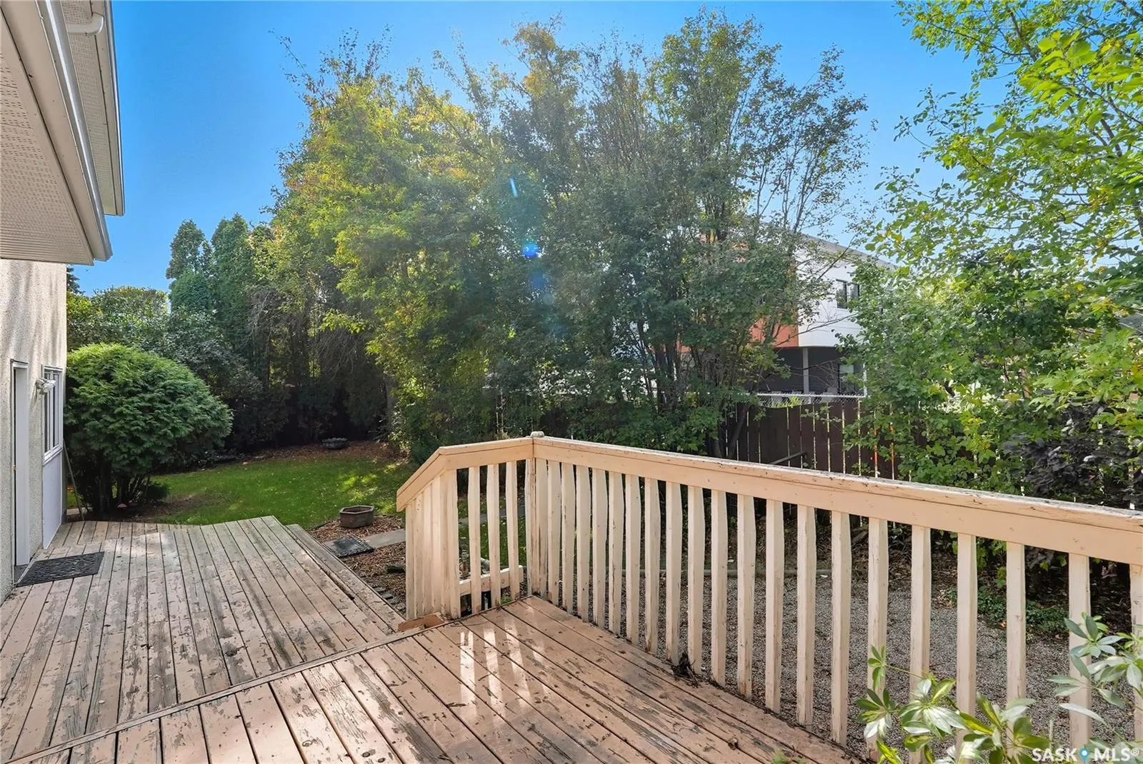 30 CHAMPLIN CRESCENT