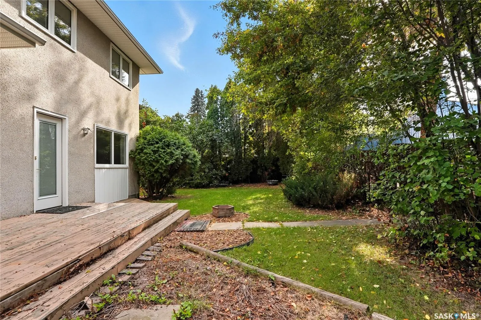 30 CHAMPLIN CRESCENT