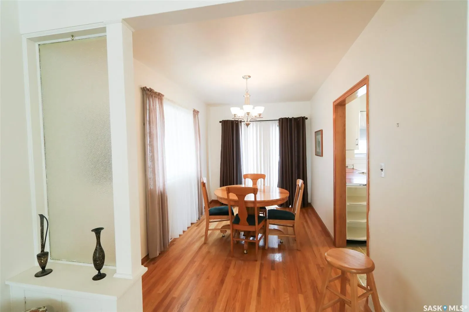 202 Third AVENUE S