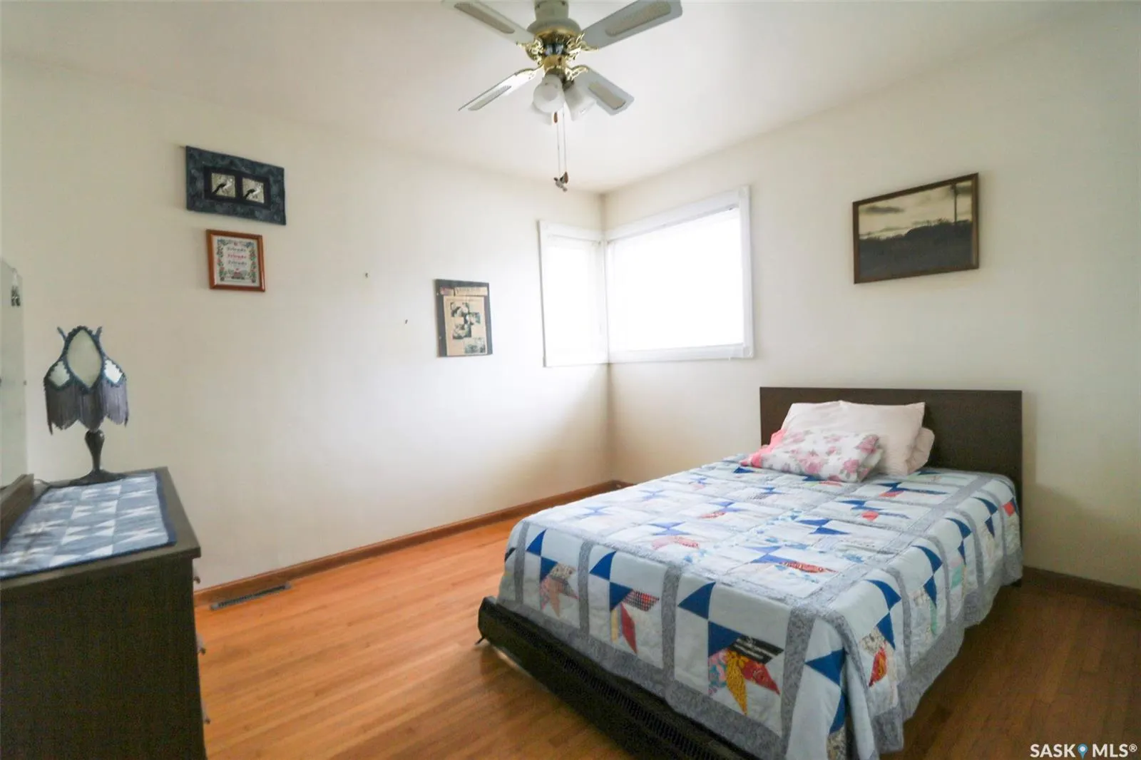 202 Third AVENUE S