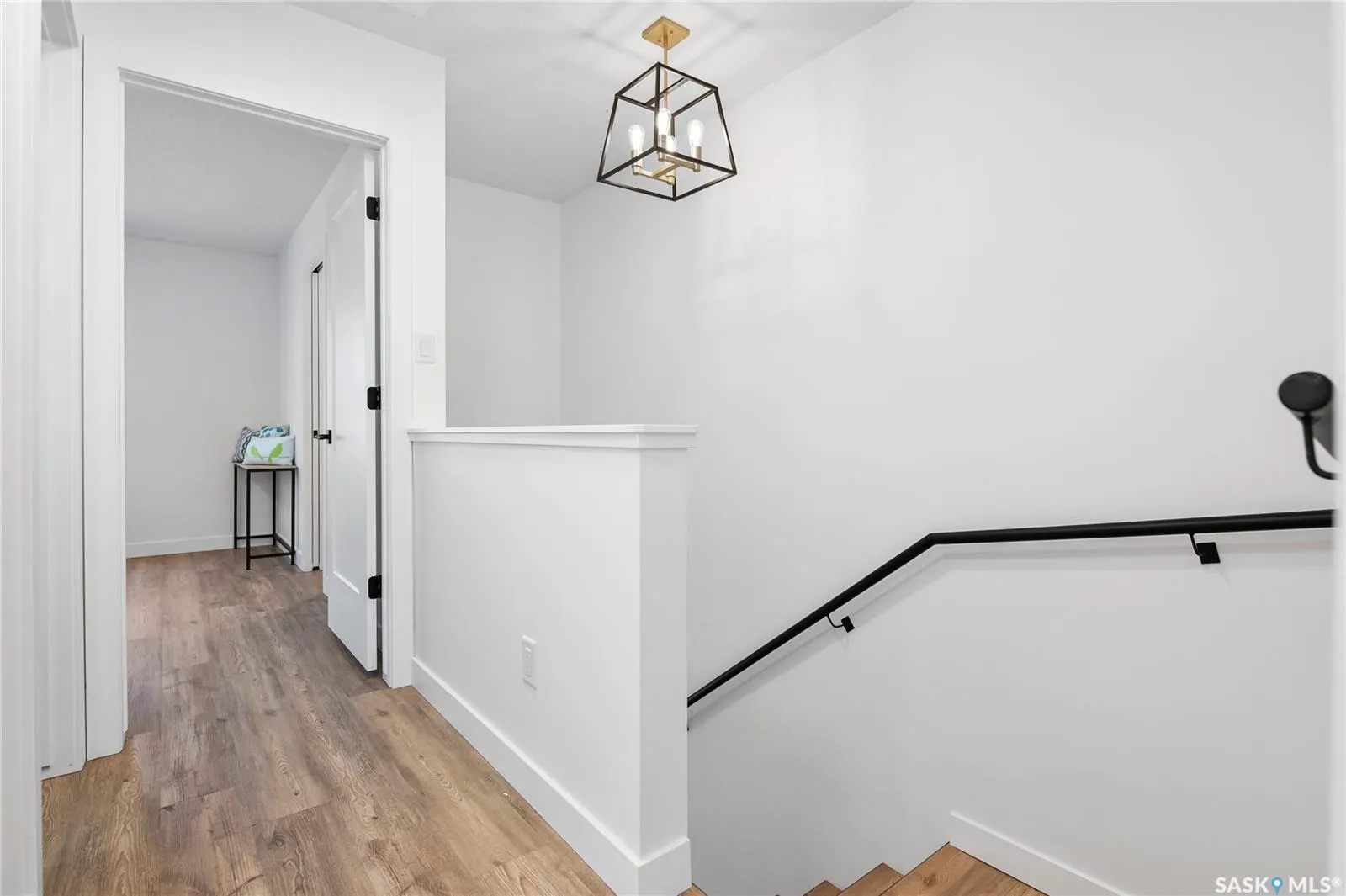 405 St John STREET