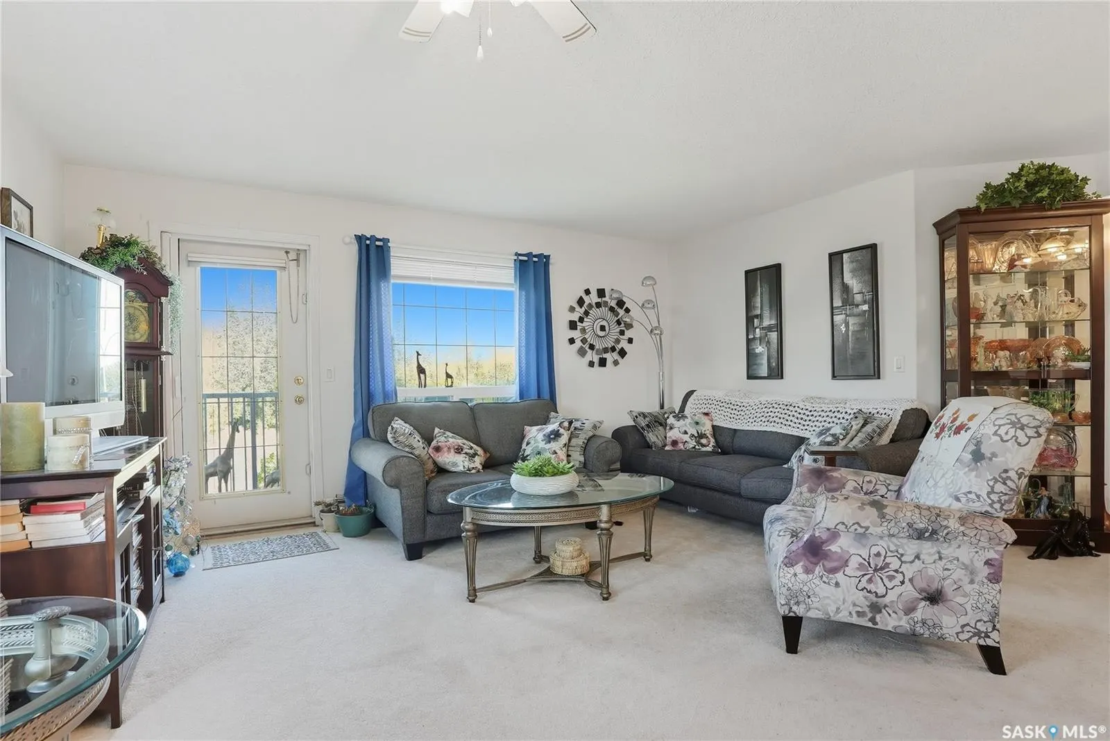 934 Heritage VIEW, #302