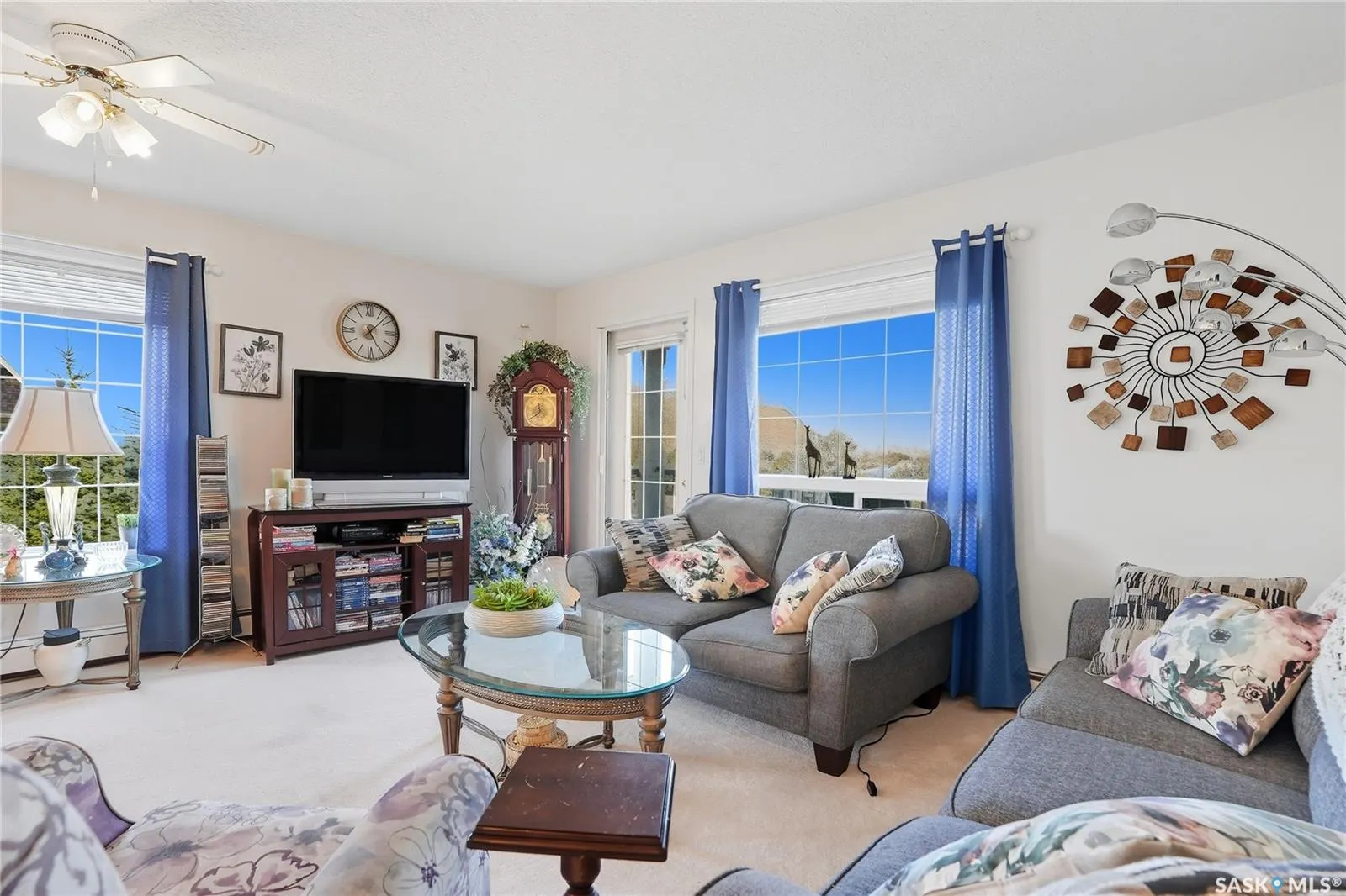 934 Heritage VIEW, #302