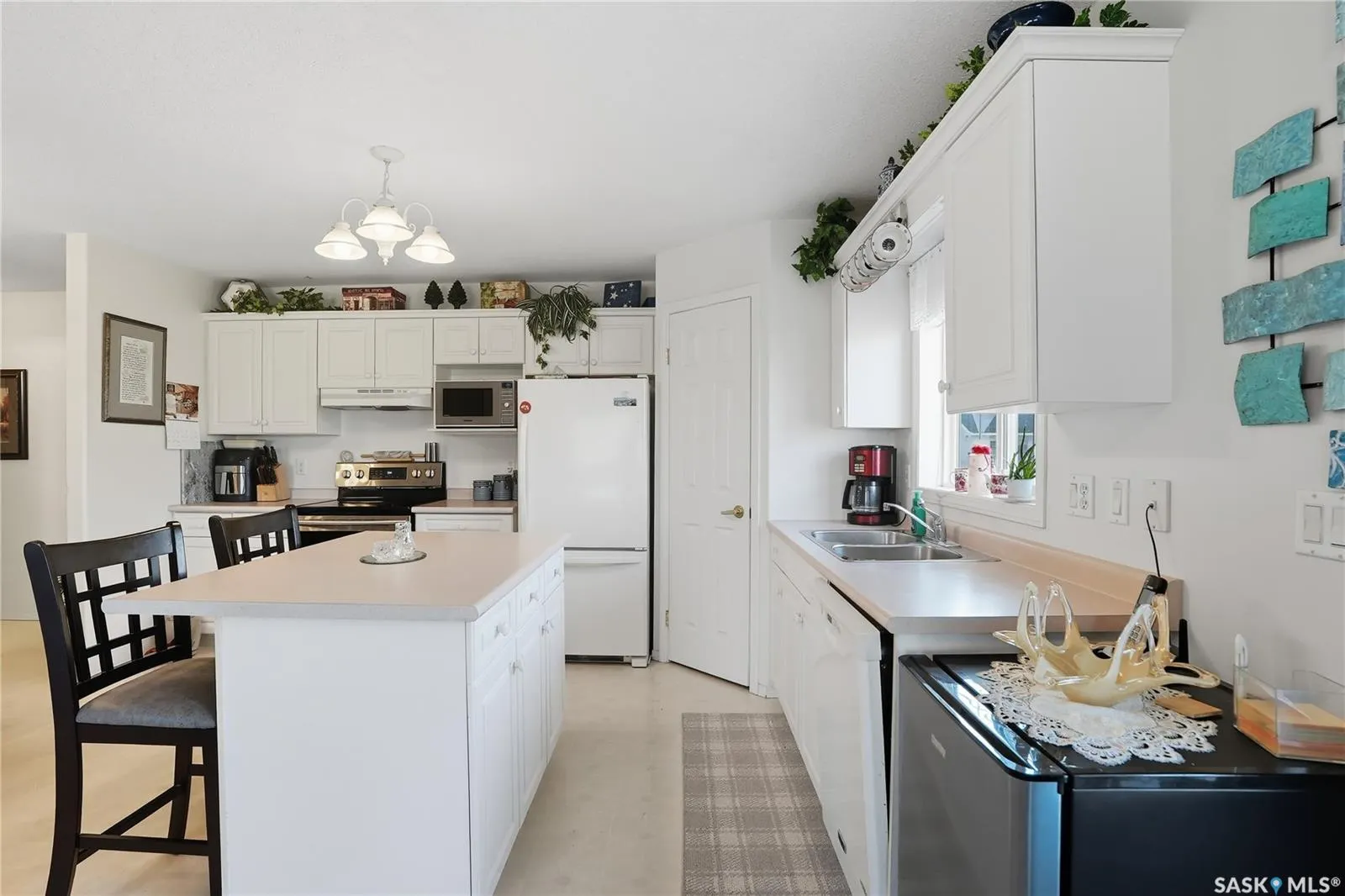 934 Heritage VIEW, #302