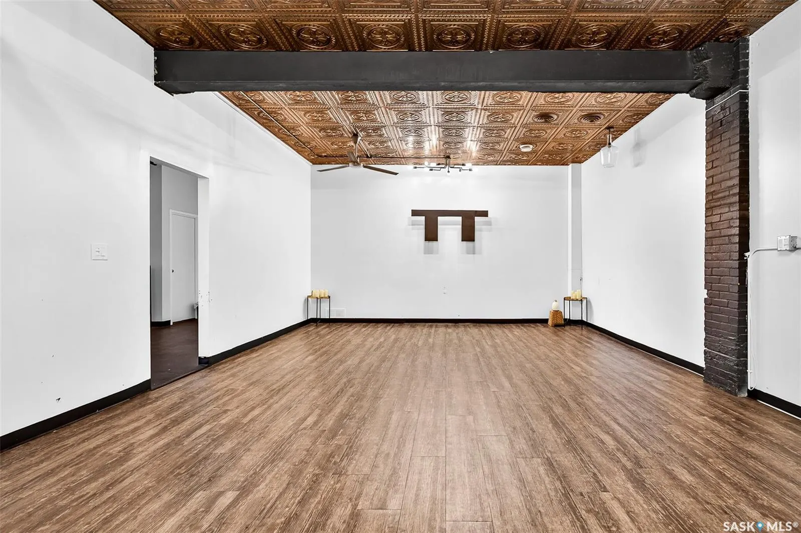 15 Fairford STREET E, #2nd Floor