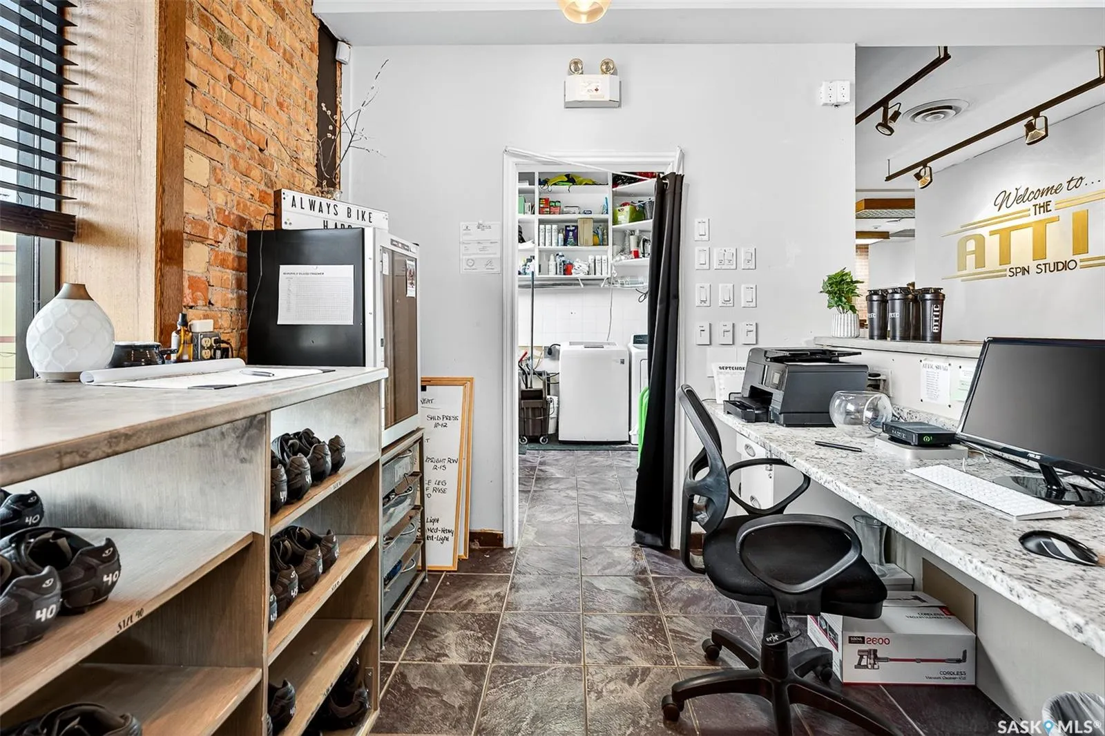 15 Fairford STREET E, #2nd Floor