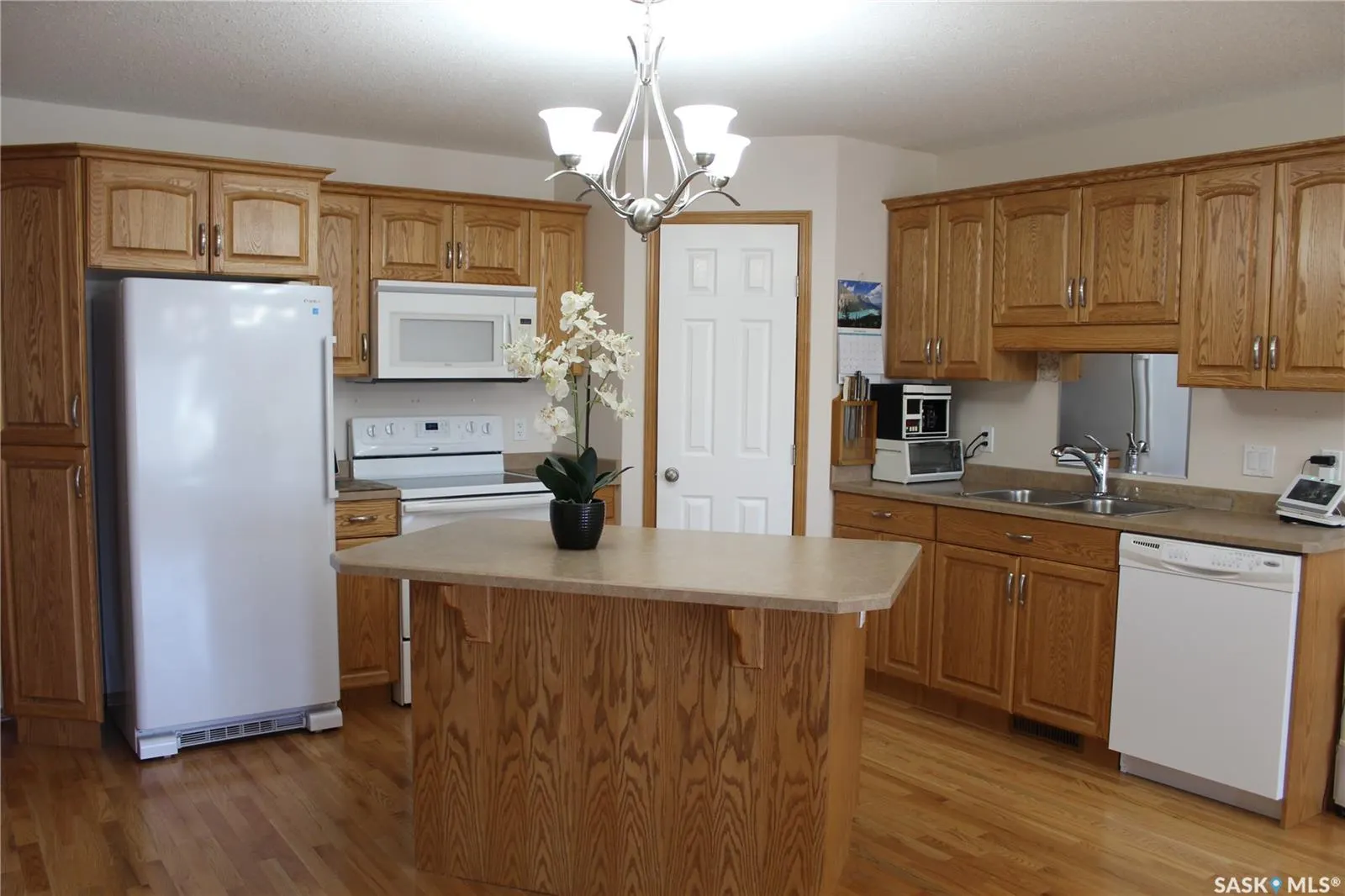 305 5th STREET E, #5