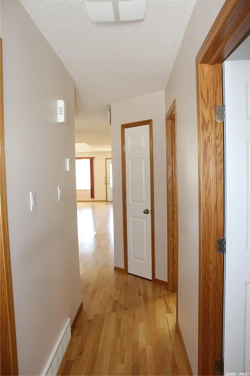 305 5th STREET E, #5