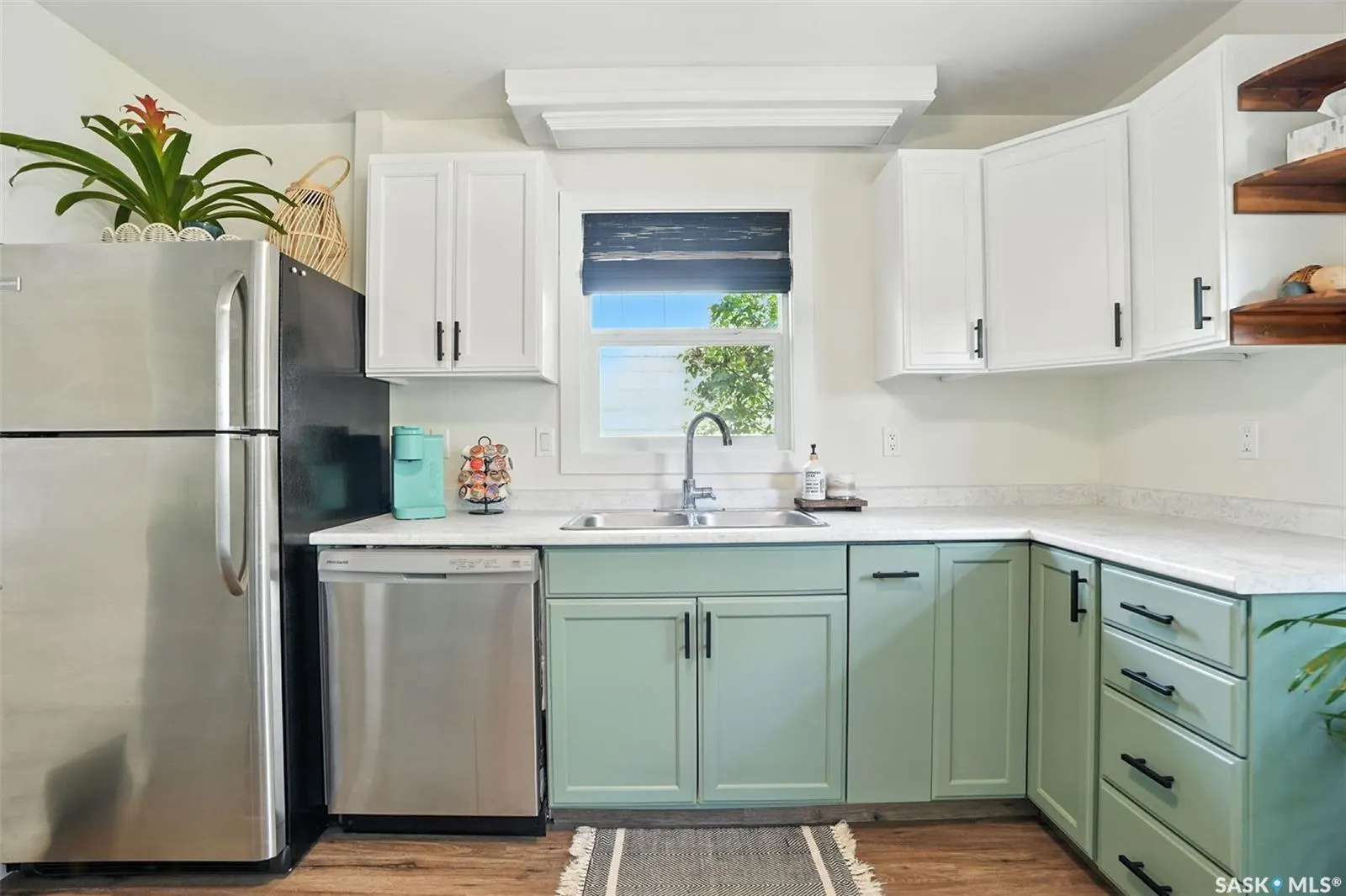 301 3rd AVENUE W