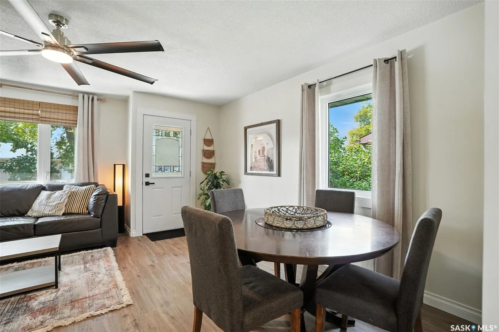 301 3rd AVENUE W