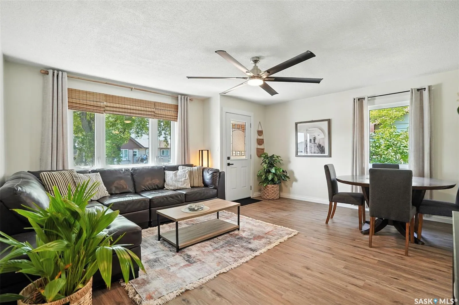 301 3rd AVENUE W