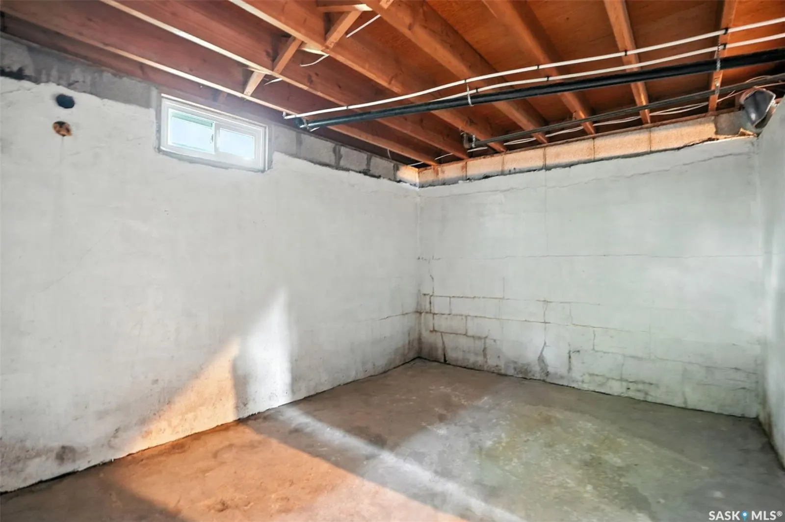 301 3rd AVENUE W