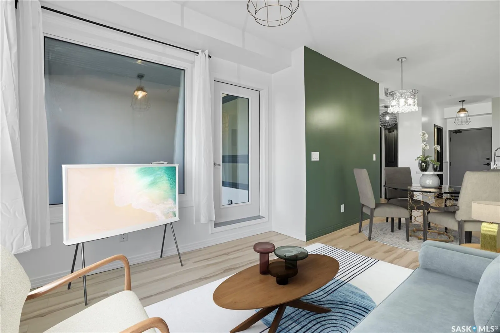 223 Evergreen SQUARE, #111