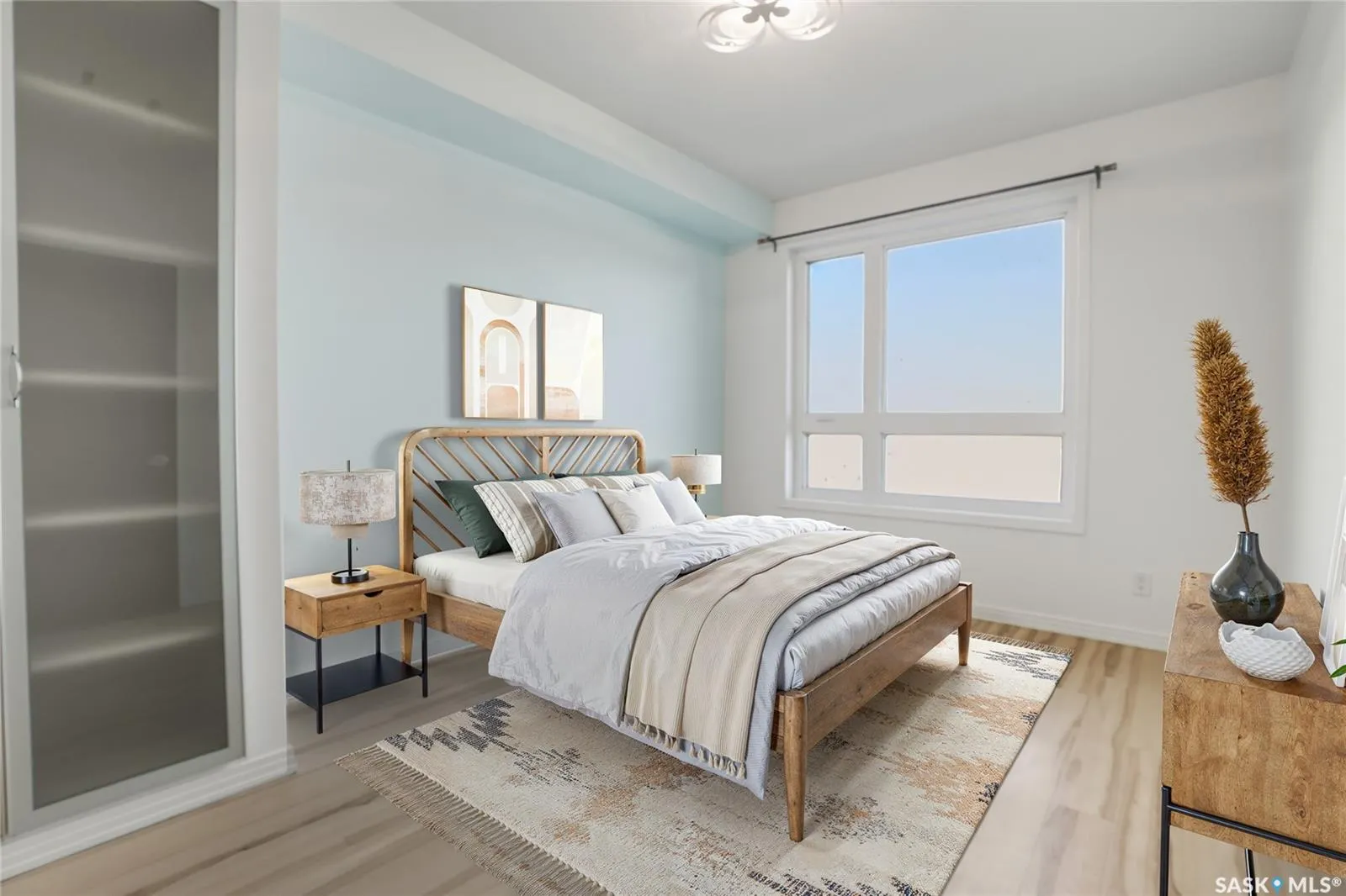 223 Evergreen SQUARE, #111
