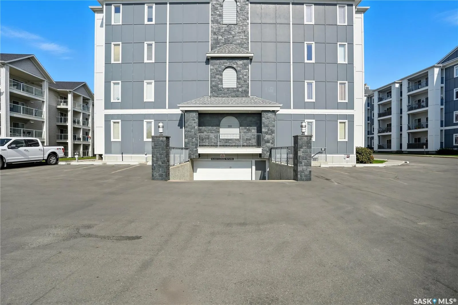 333 Nelson ROAD, #409