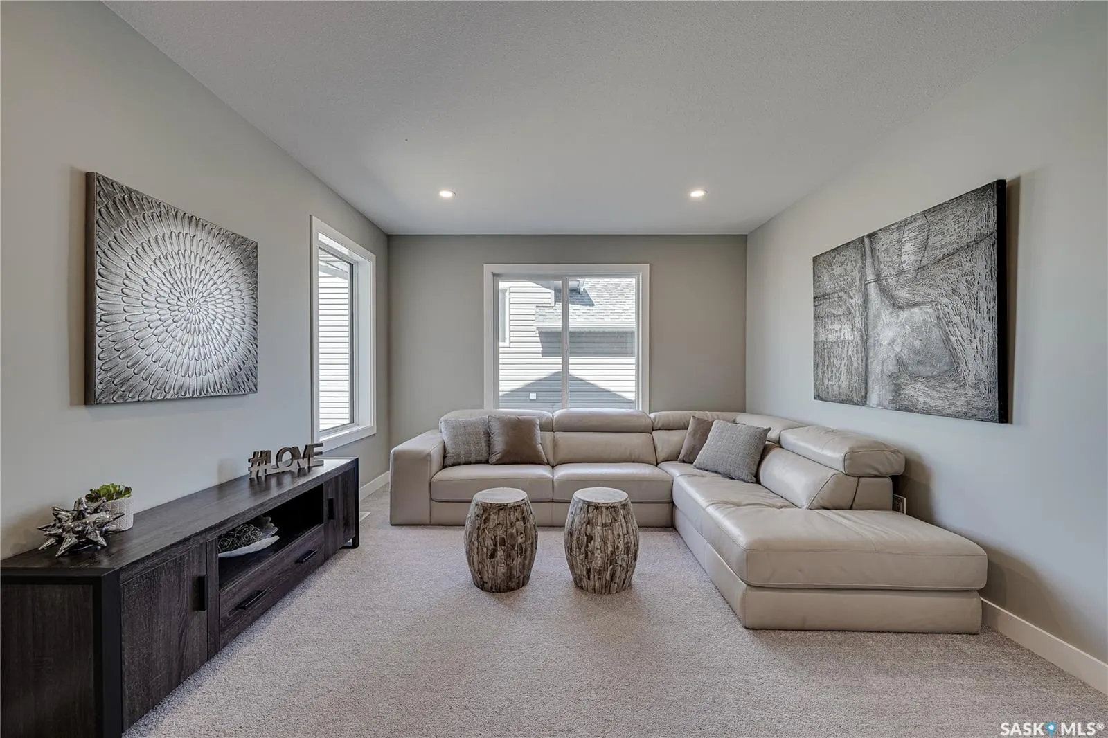 939 Traeger MANOR
