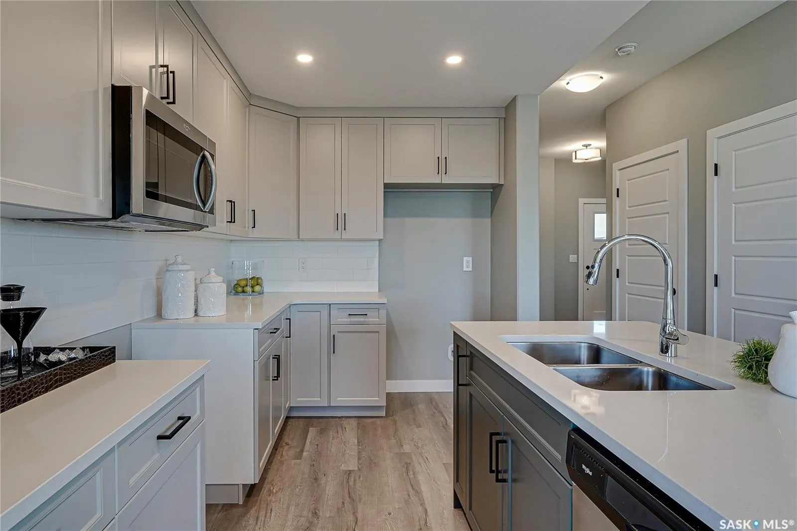 939 Traeger MANOR