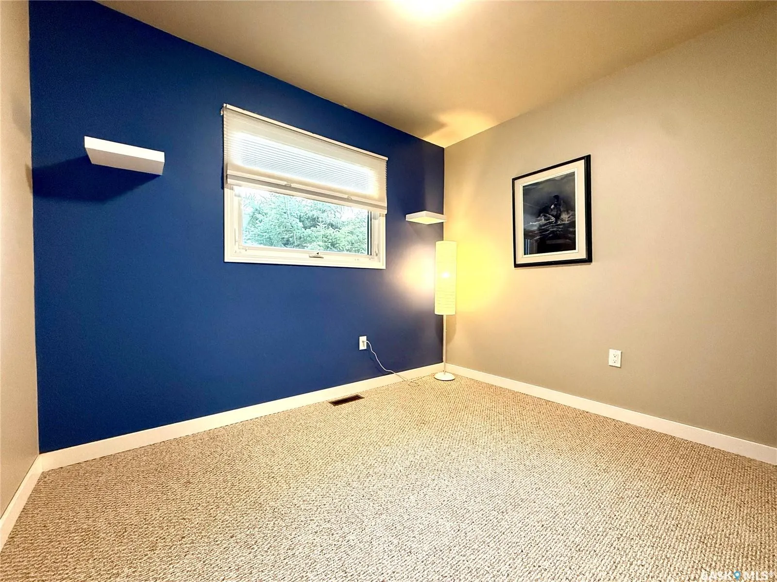113 Matheson CRESCENT