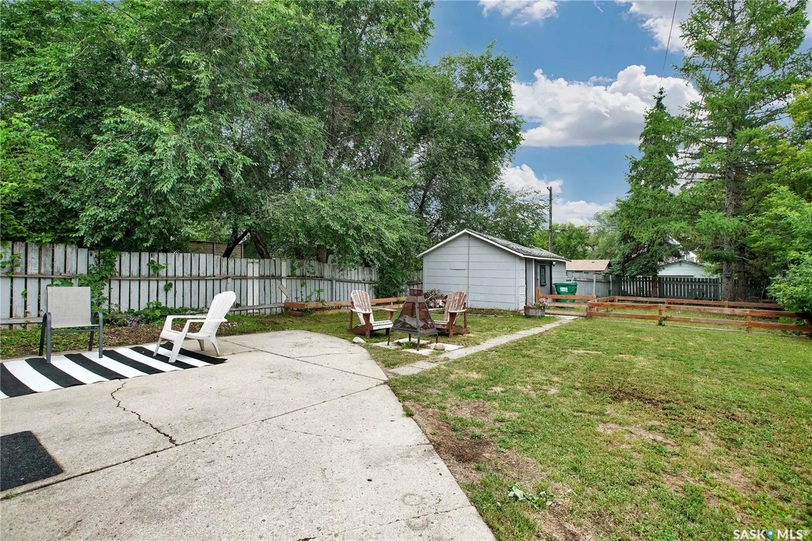 219 Maple STREET E