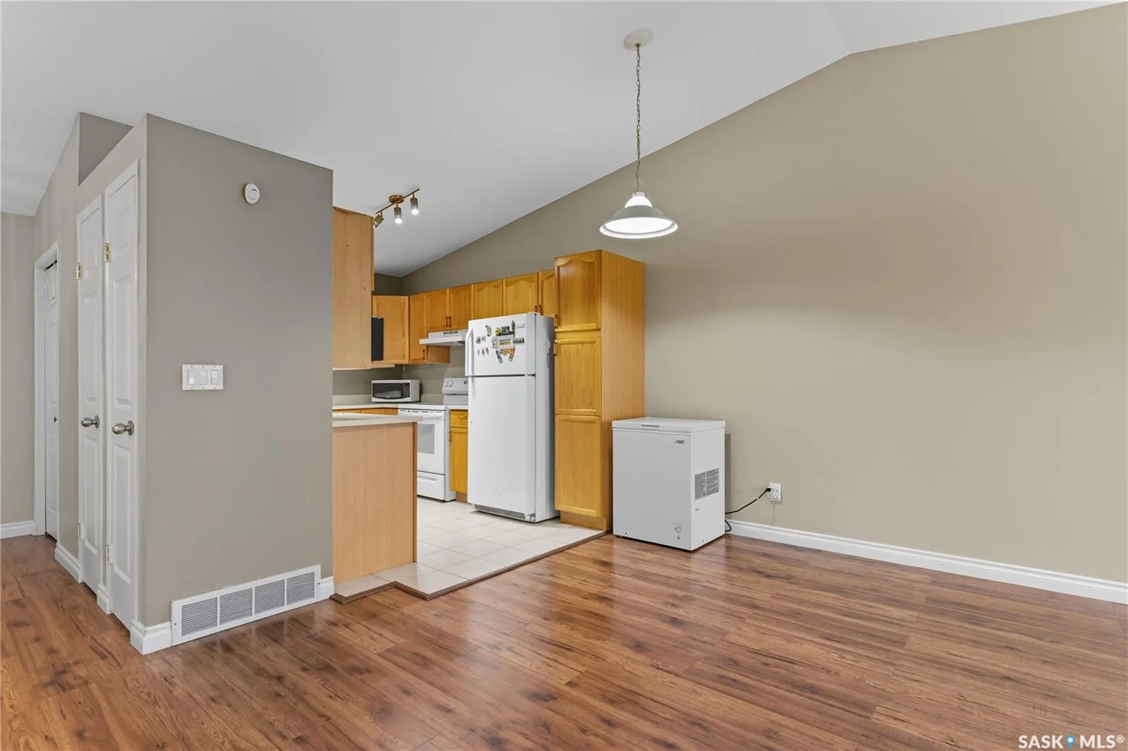 173 Wedge ROAD