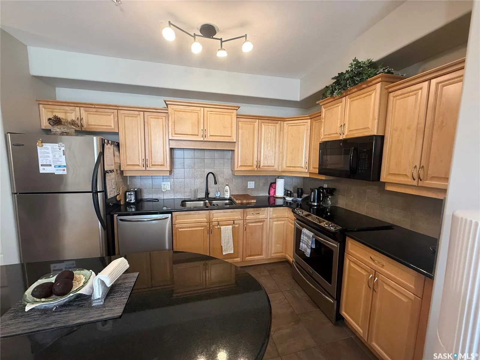 615 Saskatchewan CRESCENT W, #307