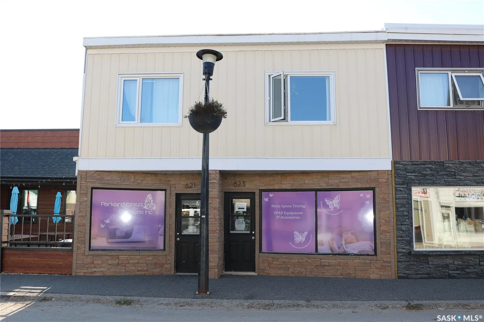 623 Main STREET
