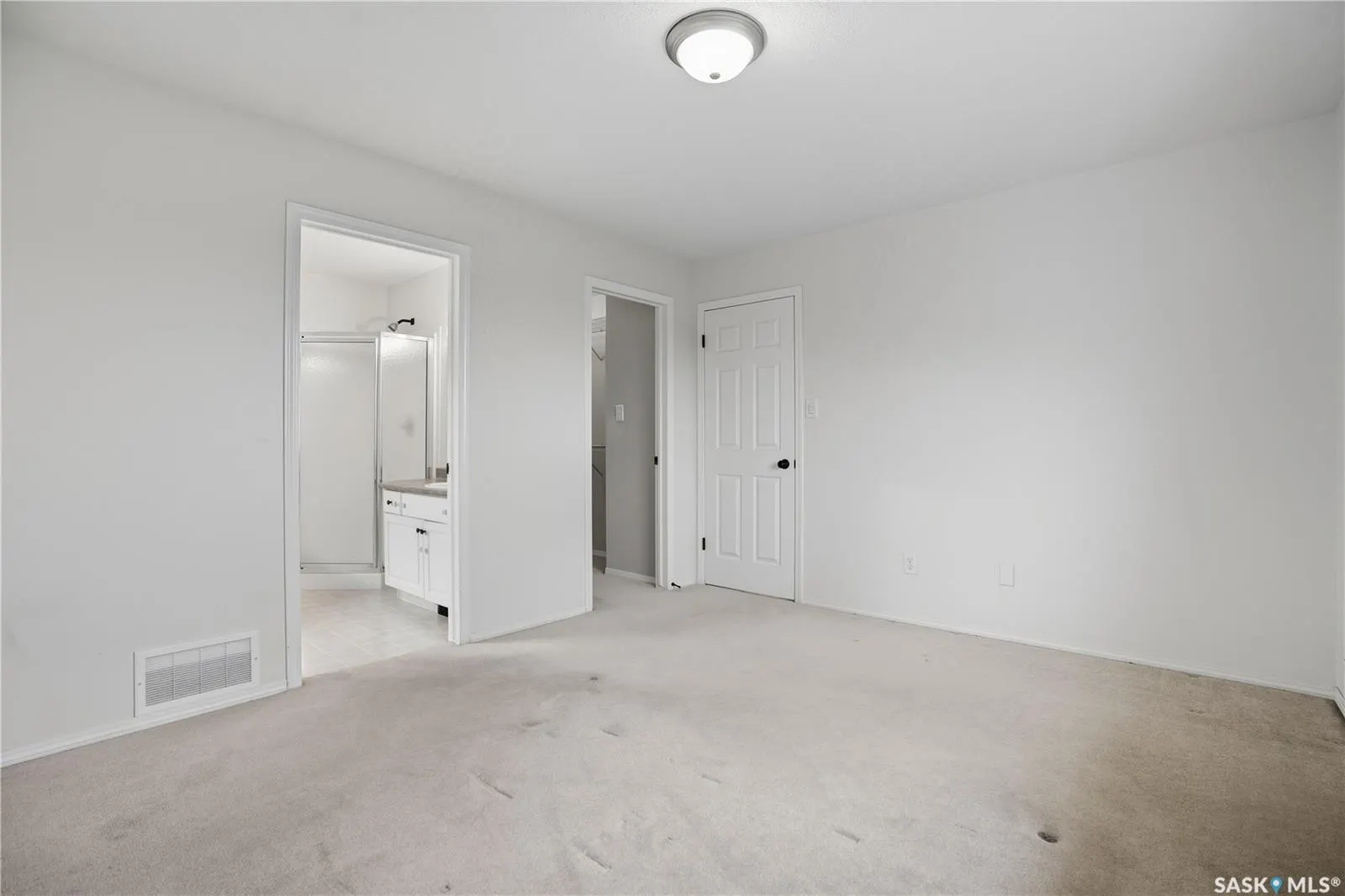 10338 Wascana ESTATES