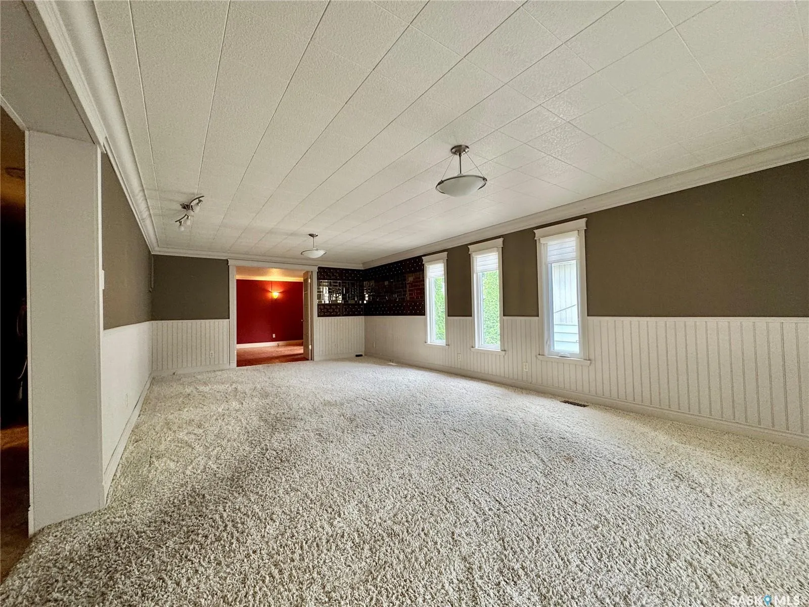 237 Cottonwood CRESCENT