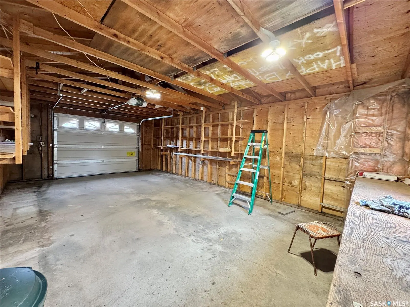 237 Cottonwood CRESCENT